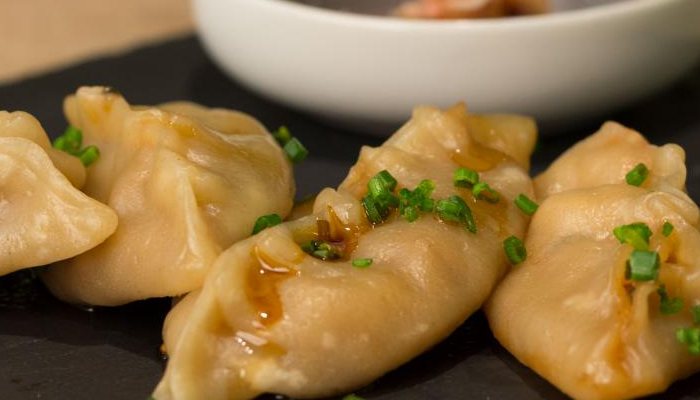 Gyozas rellenas de Gamba, Jengibre y Cebollino